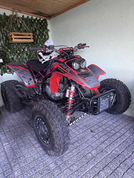 Honda TRX 400 totalmente restaurada