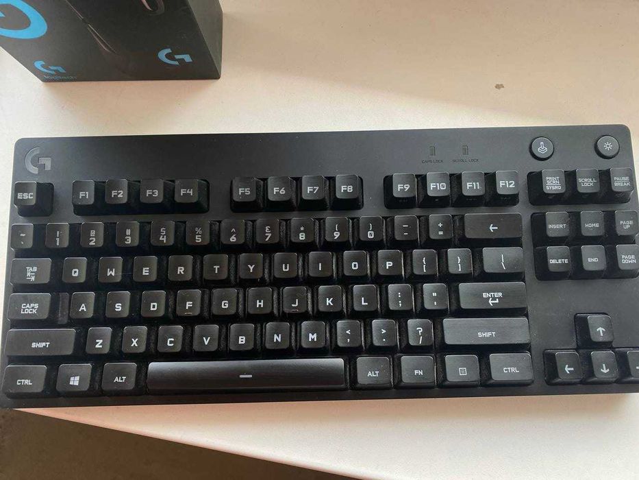 Клавиатура Logitech G PRO Mechanical Gaming