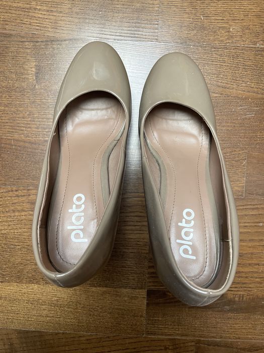 Туфлі Plato