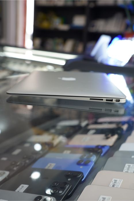 MacBook Air 13 2012 i5/4/128