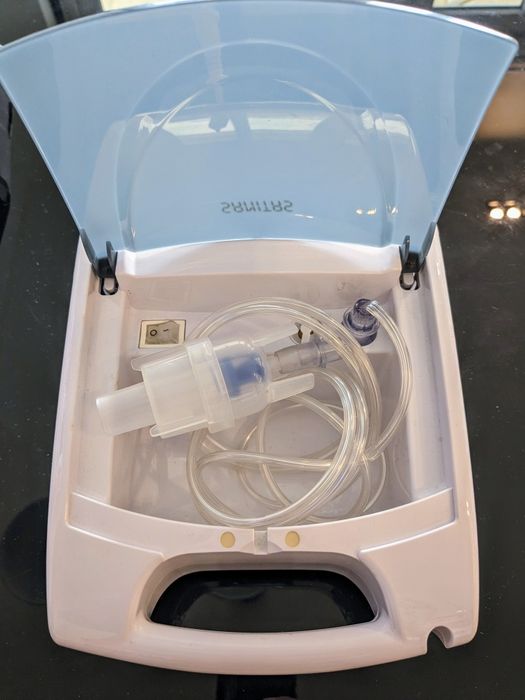 Inalador/ Nebulizador SANITAS - Usado