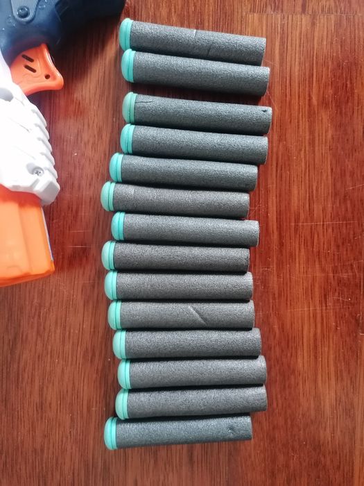 Conjunto de 4 pistolas X shot nerf