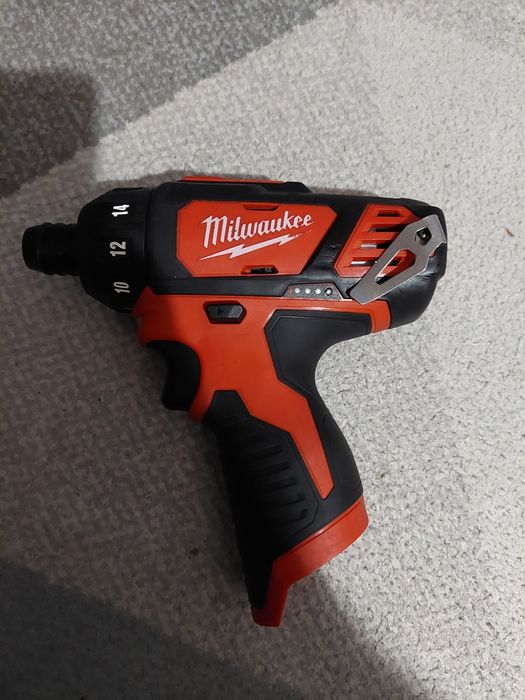 Zestaw milwaukee m18,m12BD