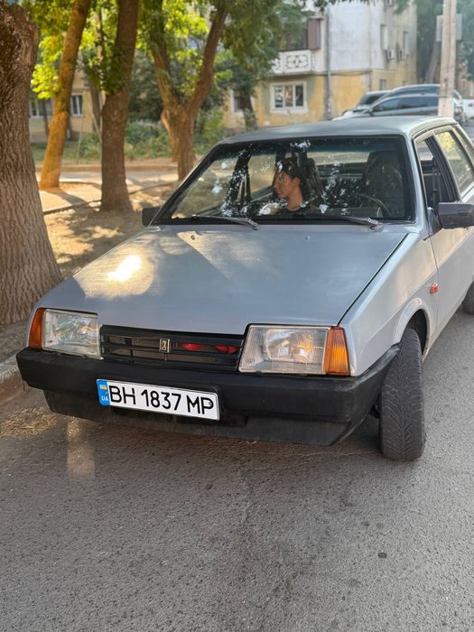 продам ваз 21099