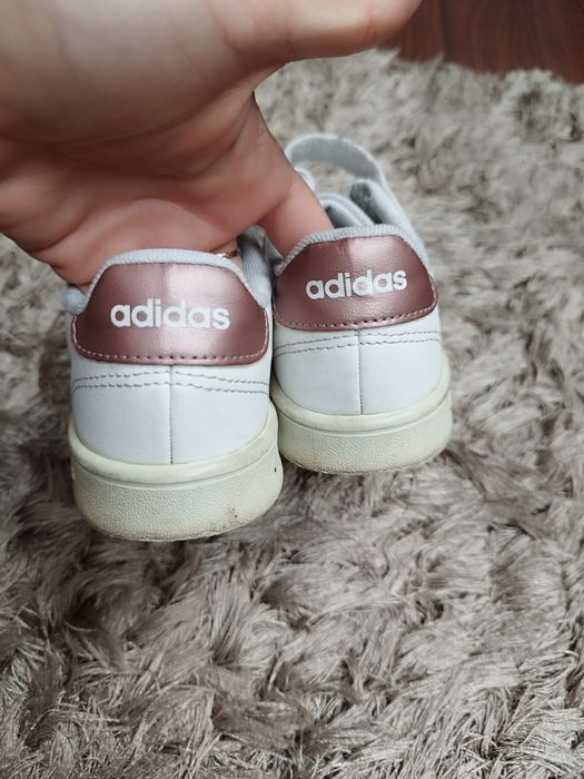 Adidas buty dla dziewczynki rozmiar 31
