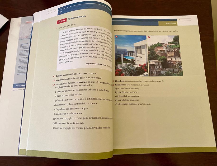 Caderno de Atividades de Geografia do 11º ano