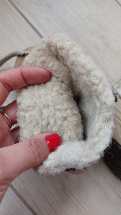 Теплі дитячі чобітки/сапоги/уги/дутіки  на овчині, дуже зручні розмір