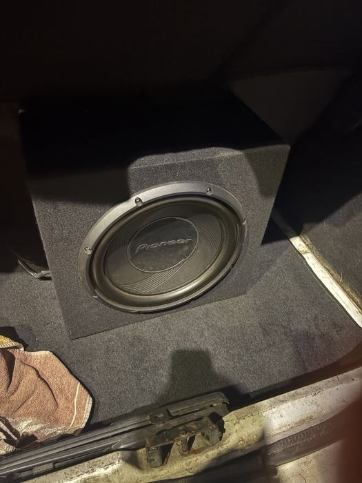 Subwoofer pioneer