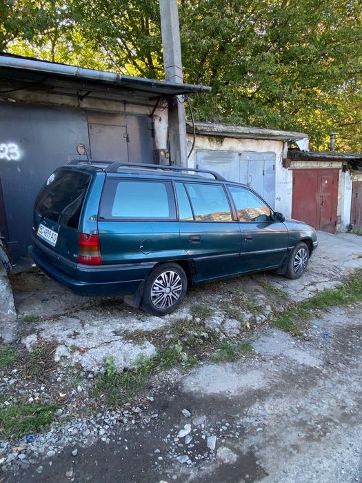 Автомобиль опель астра opel asta