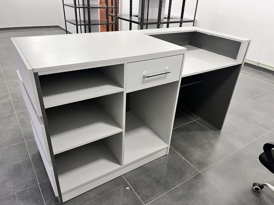 Касовий прилавок для магазина !