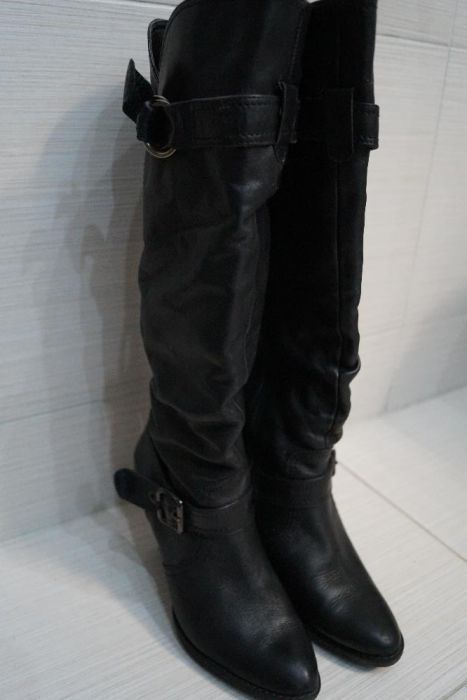 Kozaki skóra naturalna renomowana firma Clarks 37 37,5