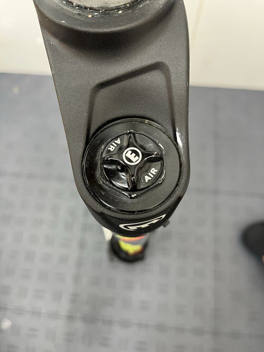 Suspensão btt MAGURA Boltron BY wpsuspension