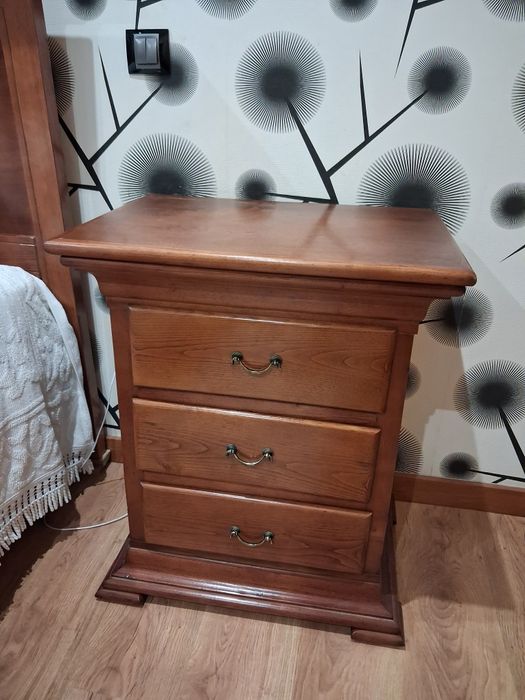 Quarto casal em madeira