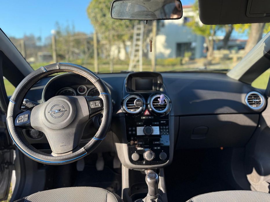 Opel Corsa excelente estado