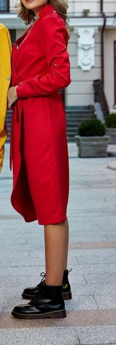 Шикарна червона сукня красное платье плаття