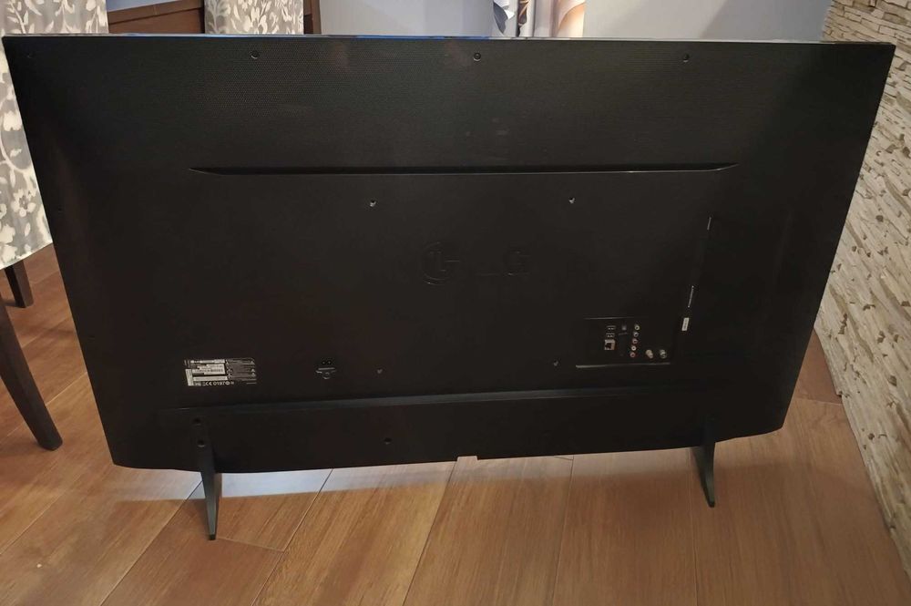 LG 55UH600V – 55 cali – Stan bardzo dobry + GRATIS Android Box!