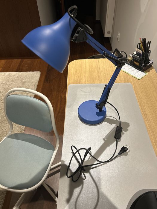 Vendo candeeiro secretaria azul novo