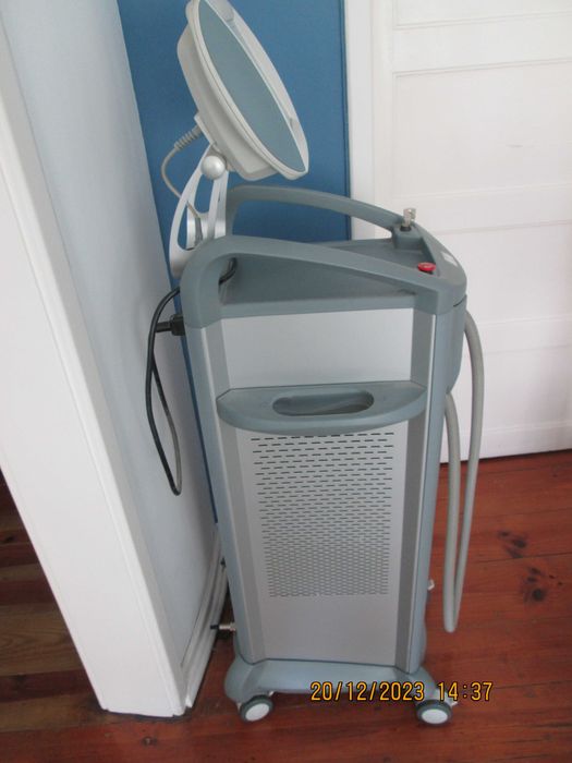 vendo aparelho de foto depilação com  foto rejuvenescimento