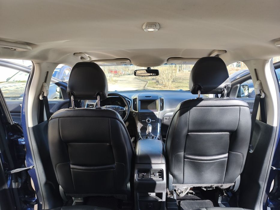Продам Ford edge