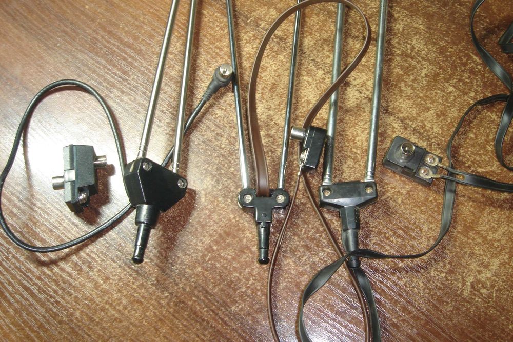 Продам одним лотом