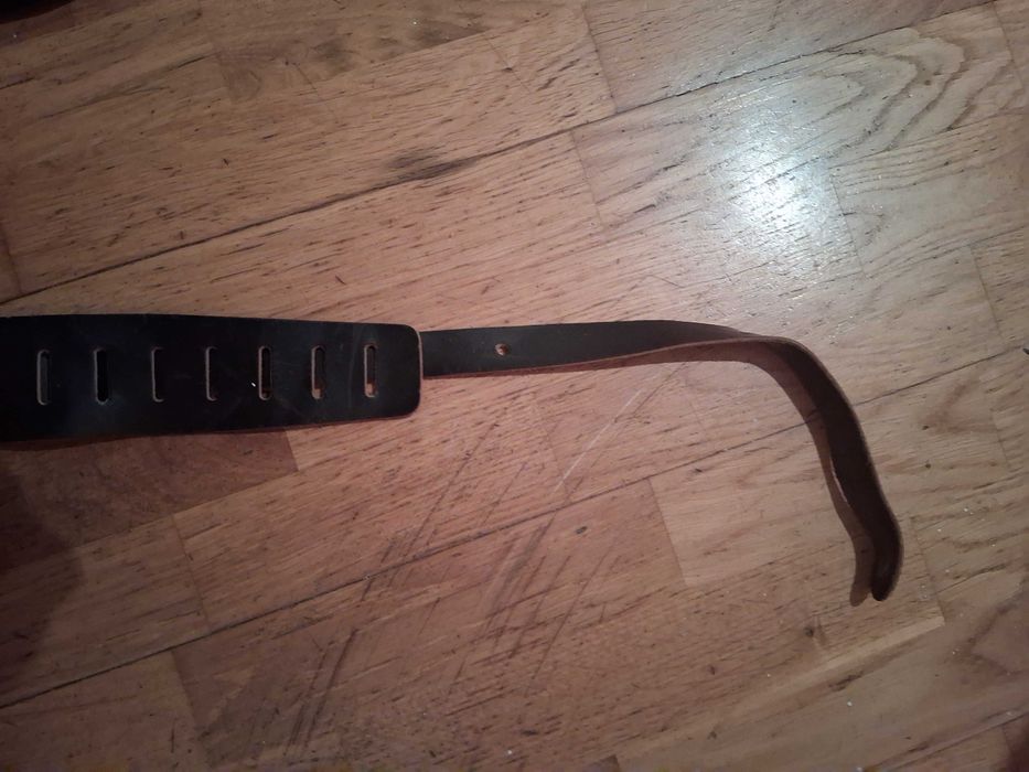 correia para  guitarra