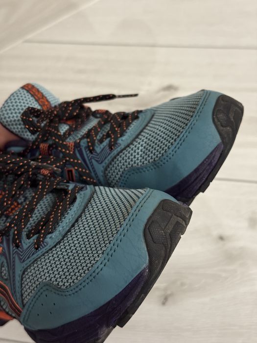 Asics кросівки ОРИГІНАЛ