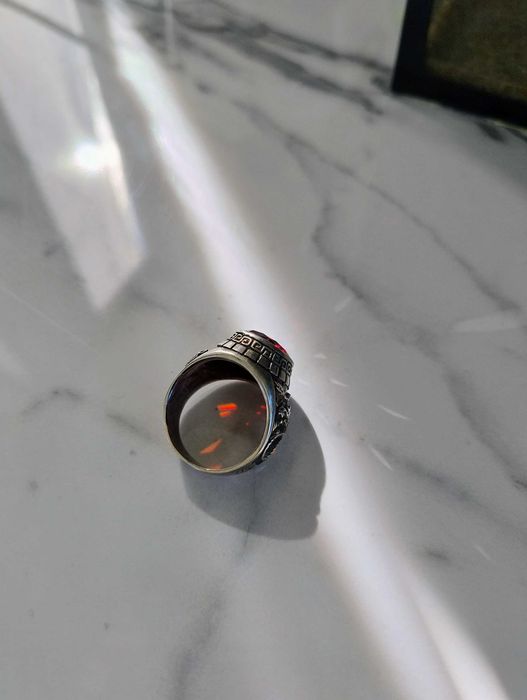 Sygnet srebrny z rubinem