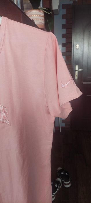 Koszulka damska Nike.