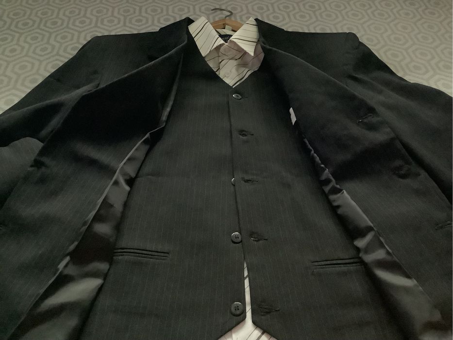 Do sprzedania garnitur meski r 52 na 182 cm, marynarka, spodnie, kompl