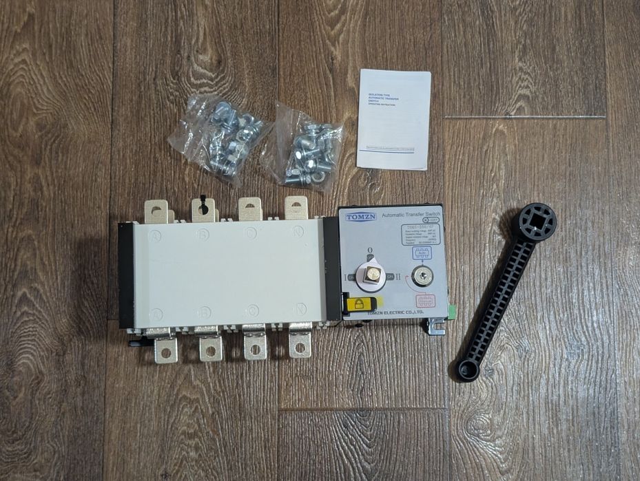 АВР автомат Tomzn ввод резерва реле напряжения перемикач