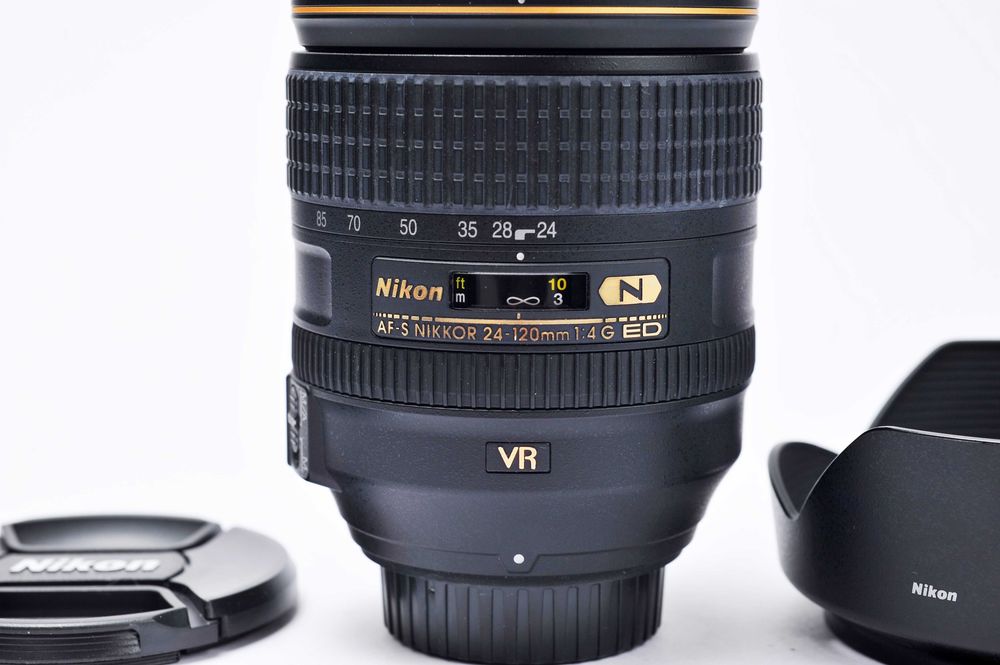 Nikon 24-120mm f4 VR