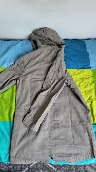 Płaszcz dziecięcy z motywem piratów