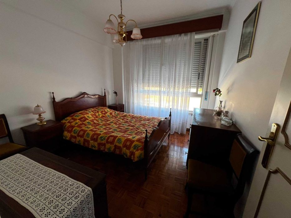 Apartamento T3 na Portela com Garagem