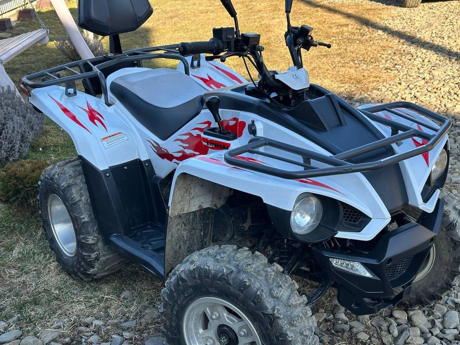 Продам квадрик Linhai z180