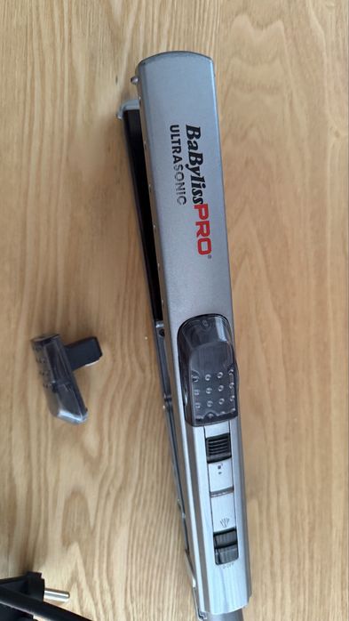 Prancha Babyliss Pro Ultrasonic Prata
