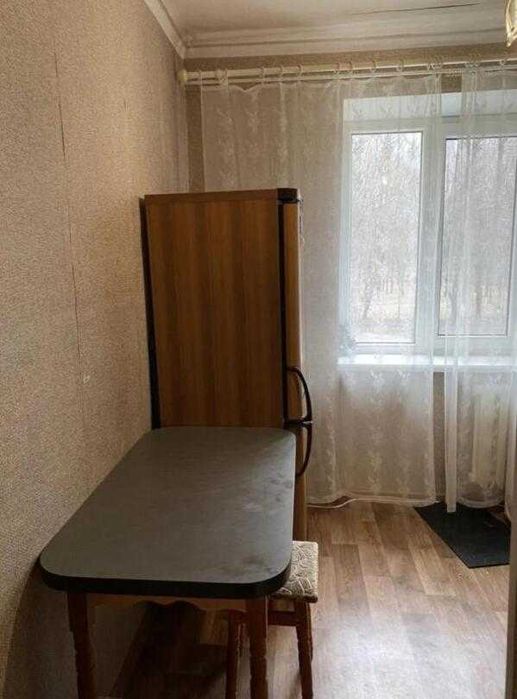 Продам 1 комнатную квартиру возле метро ХТЗ.