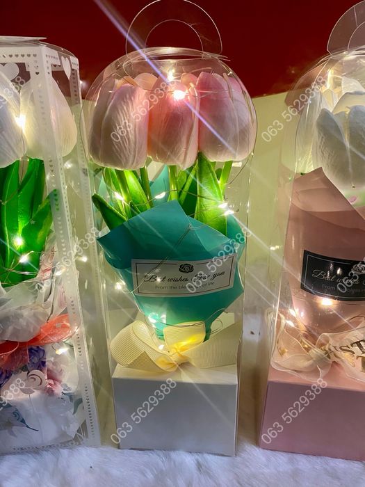 Тюльпани на 8 березня, подарунок дружині, мамі, сестрі, бабусі,подрузі