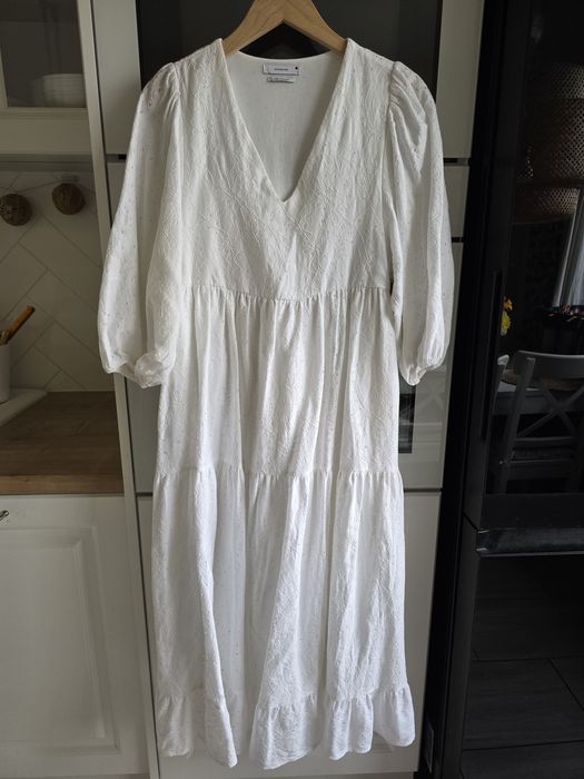 Sukienka maxi boho Reserved r.S koronkowa ażurowa