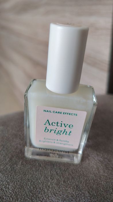 Manucurist Active Bright Lakier Odżywka Rozjaśniająco Wzmacniający 15ml