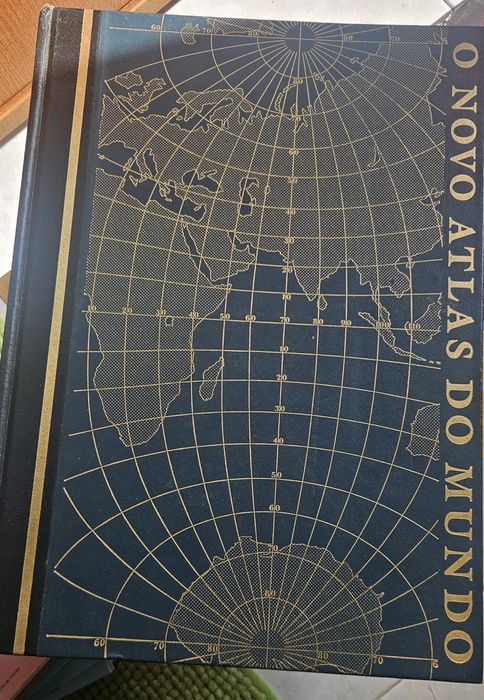 Livro Atlas universal