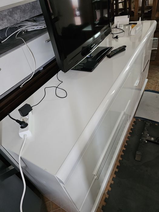 Aparador de sala branco