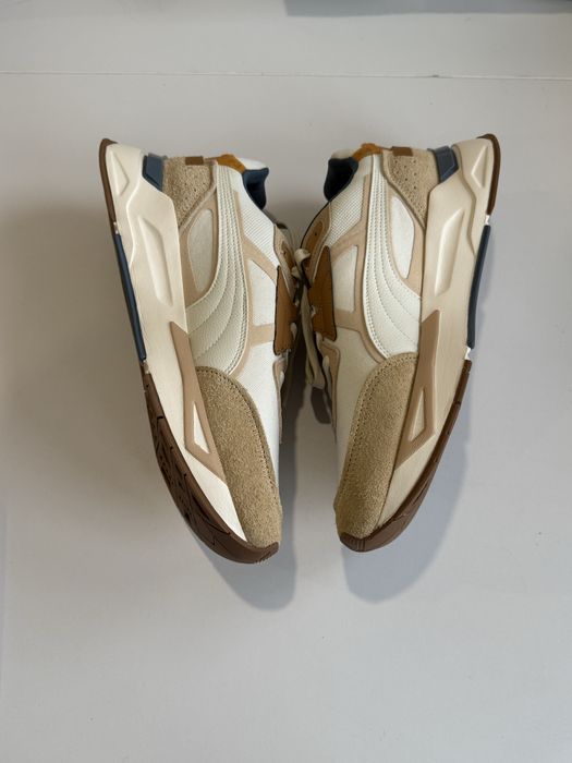 Puma Mirage.