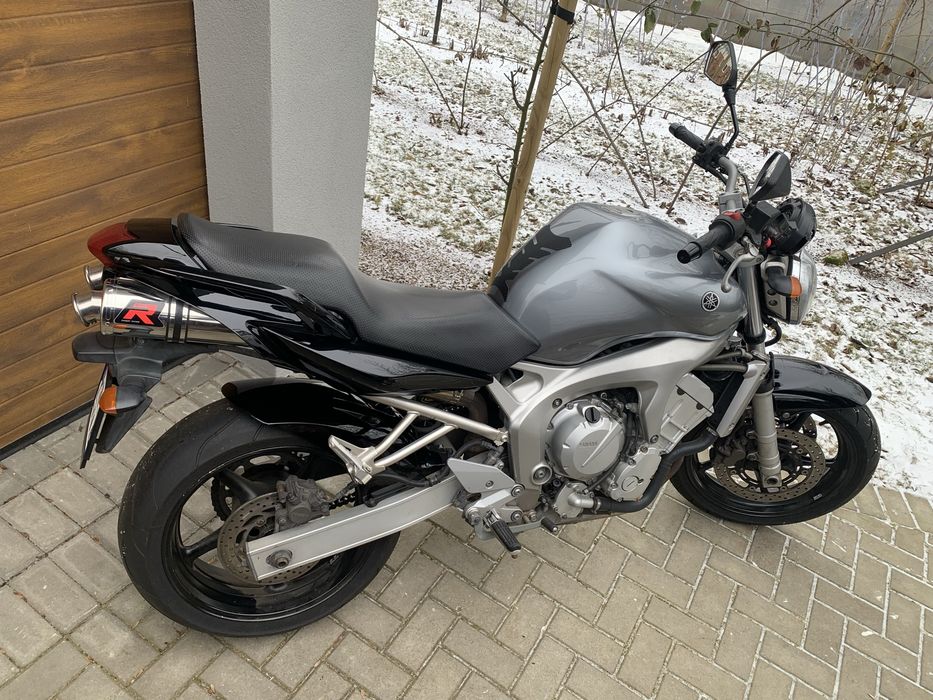 Yamaha Fazer600