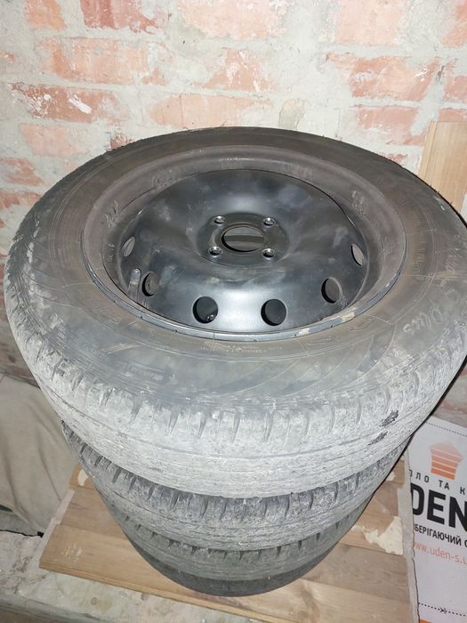 Продаётся дачия логан 1.6