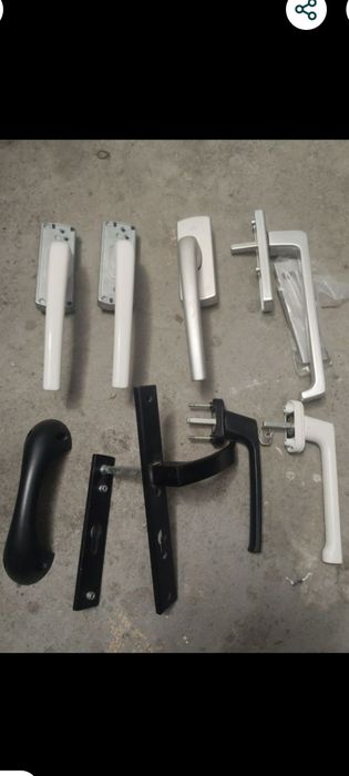 Uchwyty do okien i drzwi