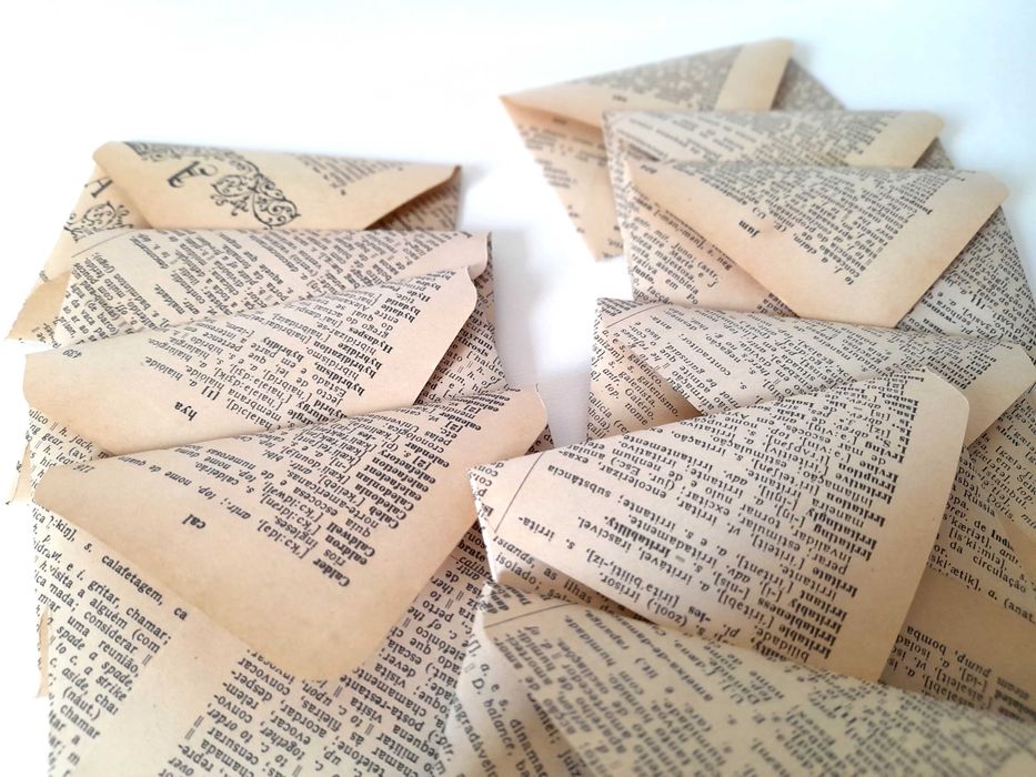 10 Envelopes Artesanais Vintage Dicionário para Cartões de 7.2 x 10cm