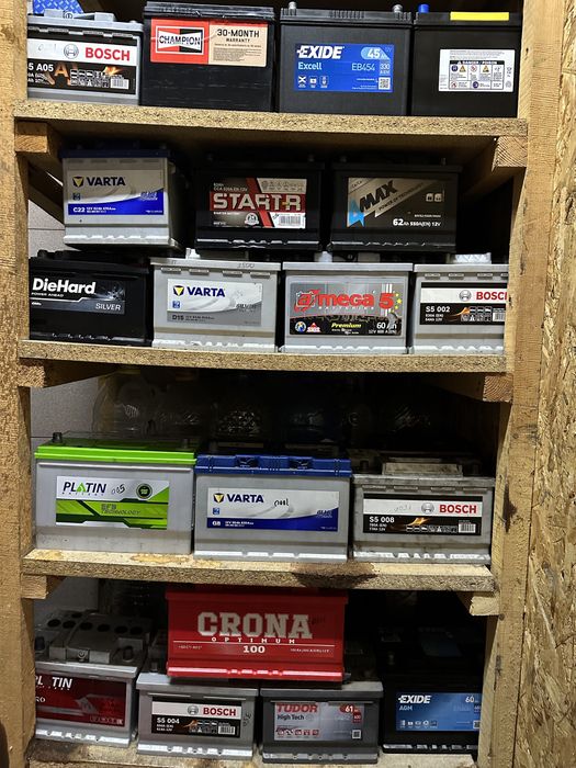 Акумулятор акб Varta 60A Б/У