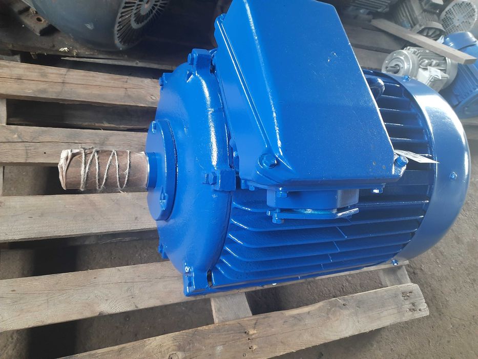 Електродвигун, Электродвигатель 37 кВт 1500 об.