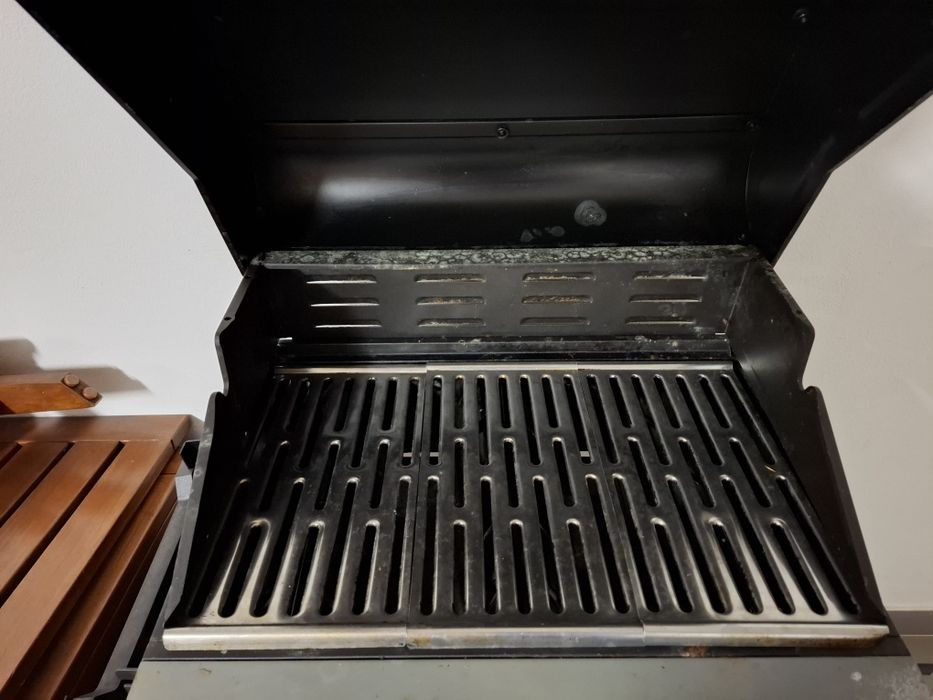 Grelhador barbecue churrasco com botija de gás