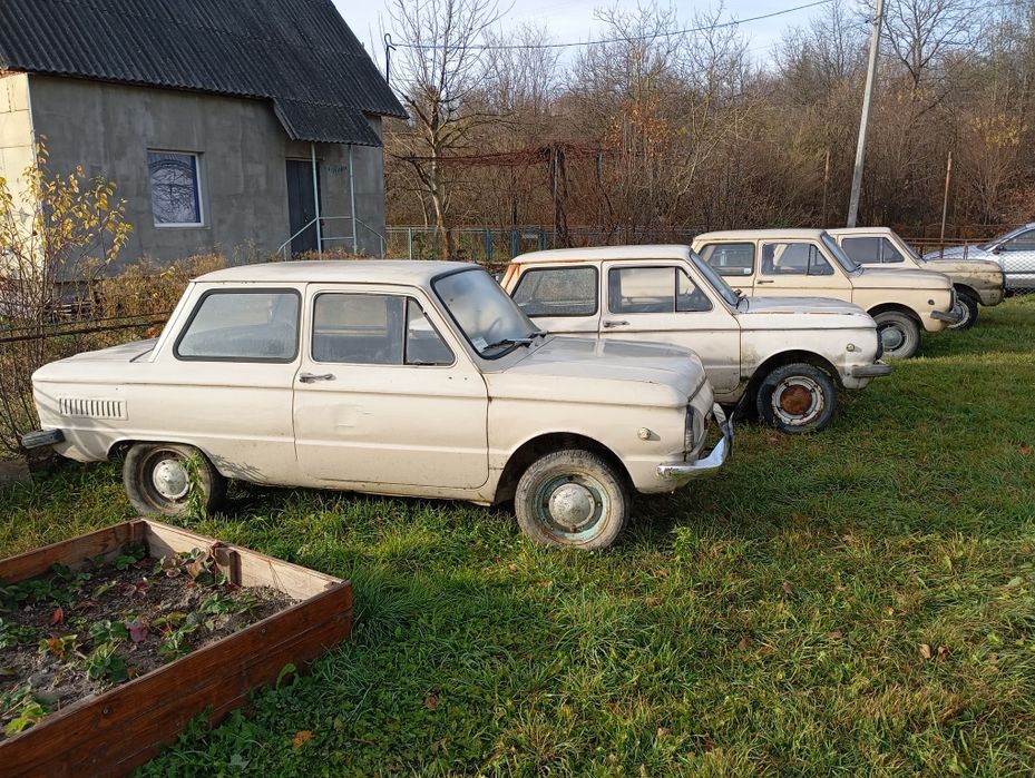 ЗАЗ 968 є чотири